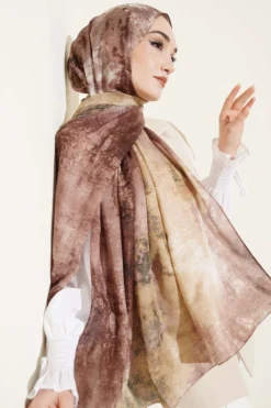 Alternative view of Marble Pattern Modern Scarf Brown