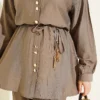 Metal Buttoned Belted Two-Piece Set Mink - immagine 4