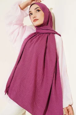 Alternative view of Monogram Pattern Cotton Ayrobin Shawl