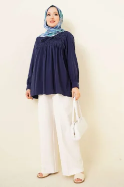 Vue alternative de Gathered Front Modal Tunic Navy Blue