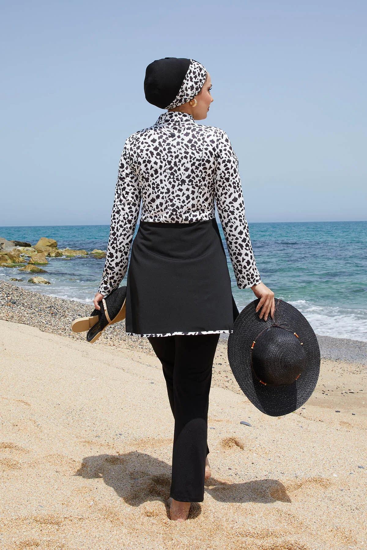 Half-Zip Front Skirted Modest Swimwear - الصورة 4