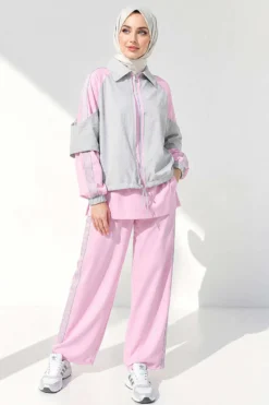 Alternative view of Two-Piece Set with Shoulder Stripe Pink