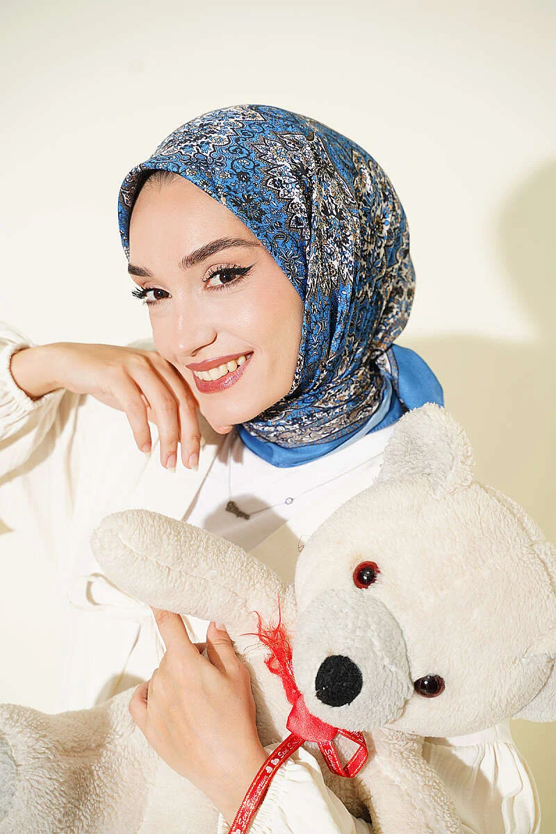 Authentic Patterned Scarf – Image 2