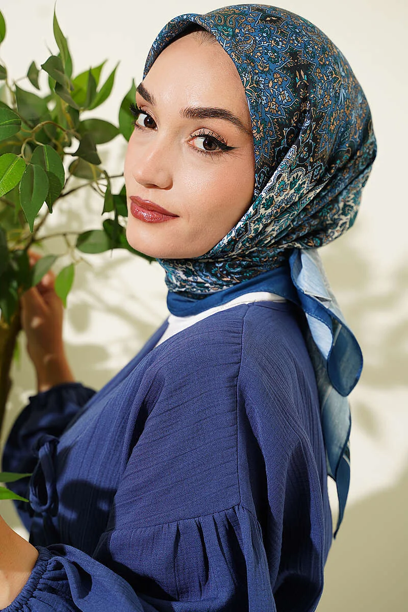 Authentic Patterned Scarf Indigo