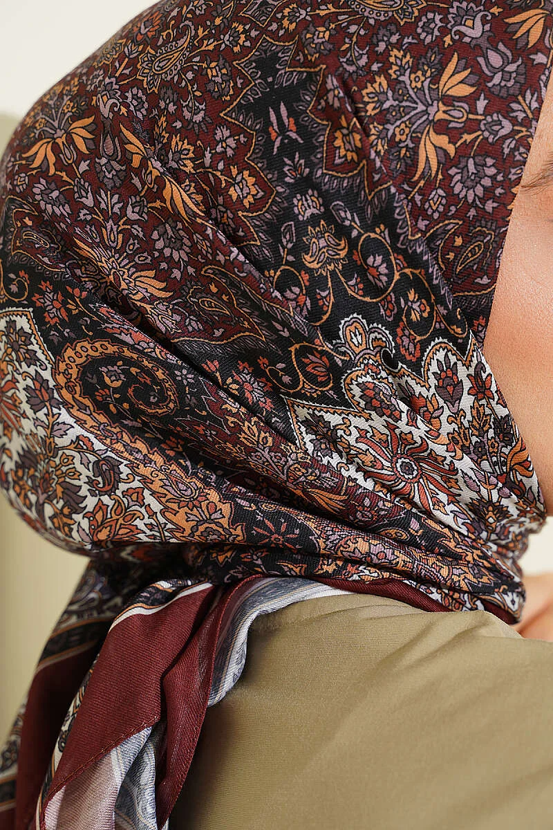 Authentic Patterned Scarf Brown - الصورة 4