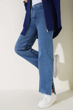 Vista alternativa de Jeans with Side Stone Detail