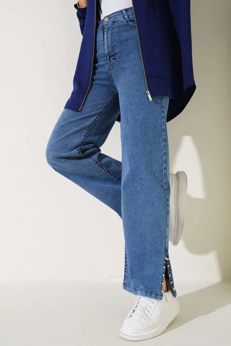 Jeans with Side Stone Detail - الصورة 2