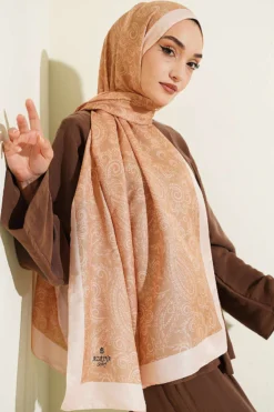 Alternative view of Soft Paisley Motif Scarf