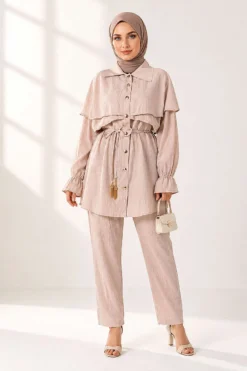Alternative view of Buttoned Two-Piece Set with Cape Detail Beige