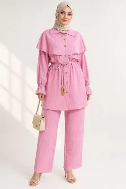 Alternative view of Buttoned Two-Piece Set with Cape Detail Pink