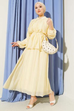 Vue alternative de Pleated String Tied Skirt Set Yellow