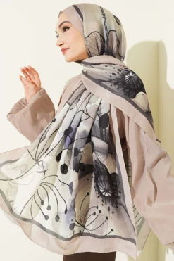 Poppy Pattern Modal Shawl Beige
