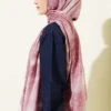 ⁦Polka Dot Gradient Shawl⁩ - الصورة ⁦3⁩