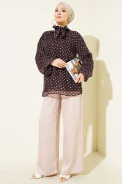 منظر بديل لـ Polka Dot Tie Neck Chiffon Tunic Brown