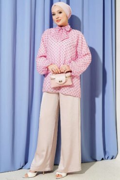منظر بديل لـ Polka Dot Tie Neck Chiffon Tunic Pink