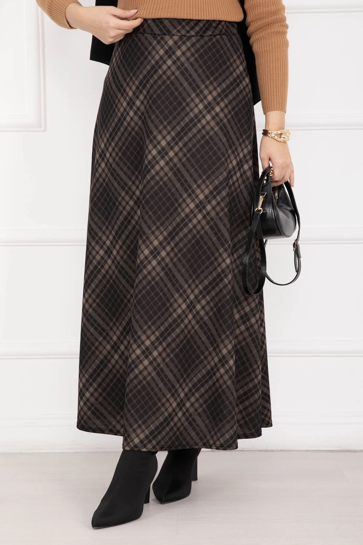 Scuba Skirt Black - Image 2