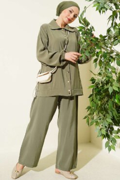 KHAKI