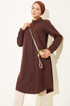 Vue alternative de Long Model Classic Collar Tunic Brown