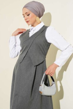 Alternative Ansicht von V Neck Belted Dress
