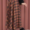 Diagonal Check Pattern Skirt - Image 2