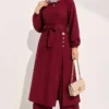 Long Tunic Set with Slit and Floral Accessory Burgundy - immagine 2