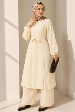 منظر بديل لـ Long Tunic Set with Slit and Floral Accessory Yellow