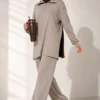⁦Half-Zip Loisha Tunic Two-Piece Set Beige⁩ - الصورة ⁦2⁩