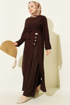 Long Tunic Set with Slit and Floral Accessory Brown