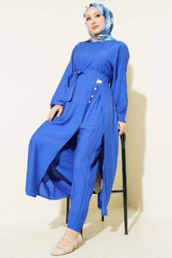 Long Tunic Set with Slit and Floral Accessory