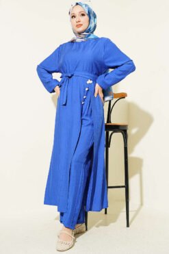 Vue alternative de Long Tunic Set with Slit and Floral Accessory
