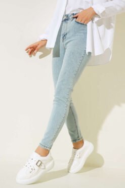 Vista alternativa di High Waist Slim Fit Trousers