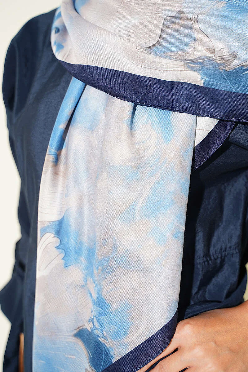 120 cm Pastel Floral Scarf Navy Blue - الصورة 4
