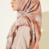 120 cm Pastel Floral Scarf Latte – Bild 3