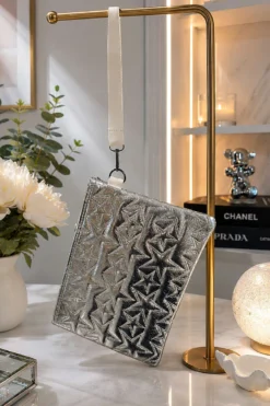 Alternative view of Star Quilted Shoulder Bag Silver