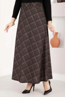 Vue alternative de Baklava Pattern Scuba Skirt Brown