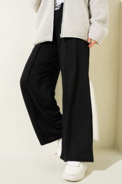 Balance Emblem Waistband Pants Black