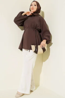 Vue alternative de Balloon Sleeve Tensile Belted Tunic Brown