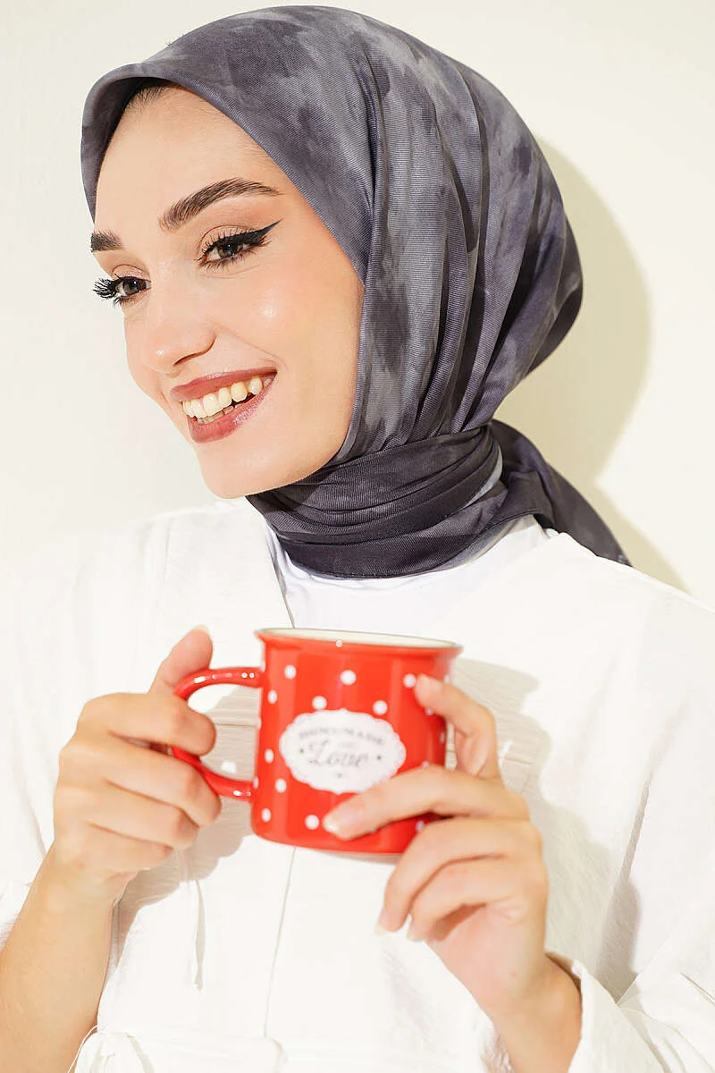 Batik Pattern Soft Scarf Charcoal - الصورة 2