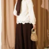 Embroidered Detail Peter Pan Collar Shirt Beige – Bild 3