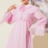 Dress with Belt Detail and Cape Pink – Bild 2