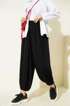Belted Ankle-Tied Trousers Black
