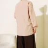 Shirt with Belt and Wrist Elastic Beige – Bild 3