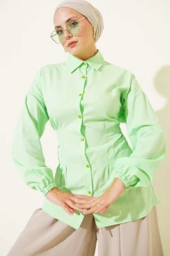 Shirt with Belt and Wrist Elastic
