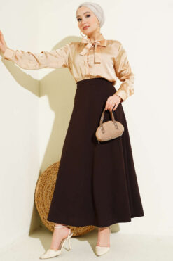 Alternative view of Elastic Waist Flared Midi Skirt Brown