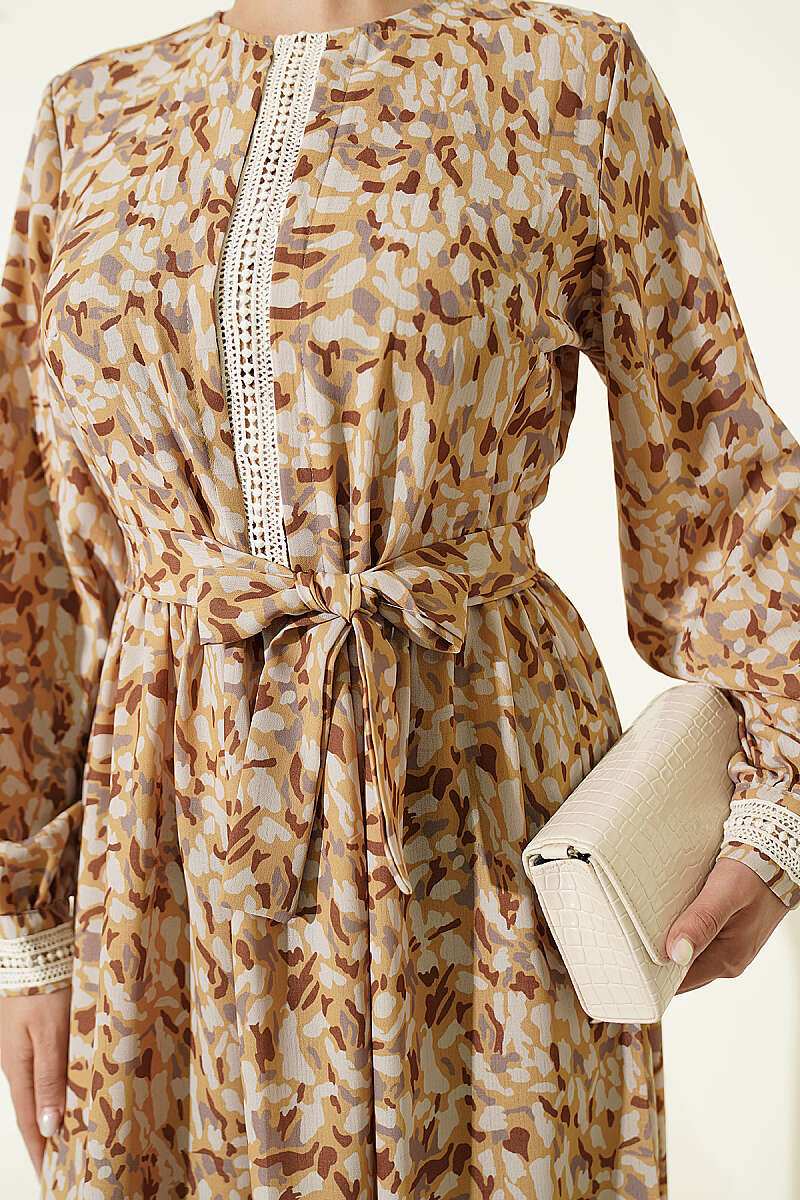 Ankle-Length Dress with Lace Detail Mustard – Bild 4