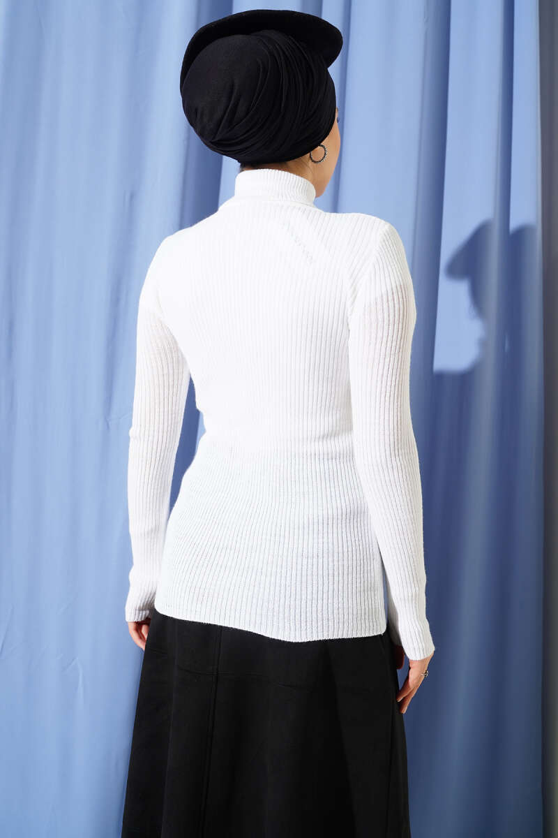 Turtleneck Fingerless Knit Sweater Ecru - الصورة 3