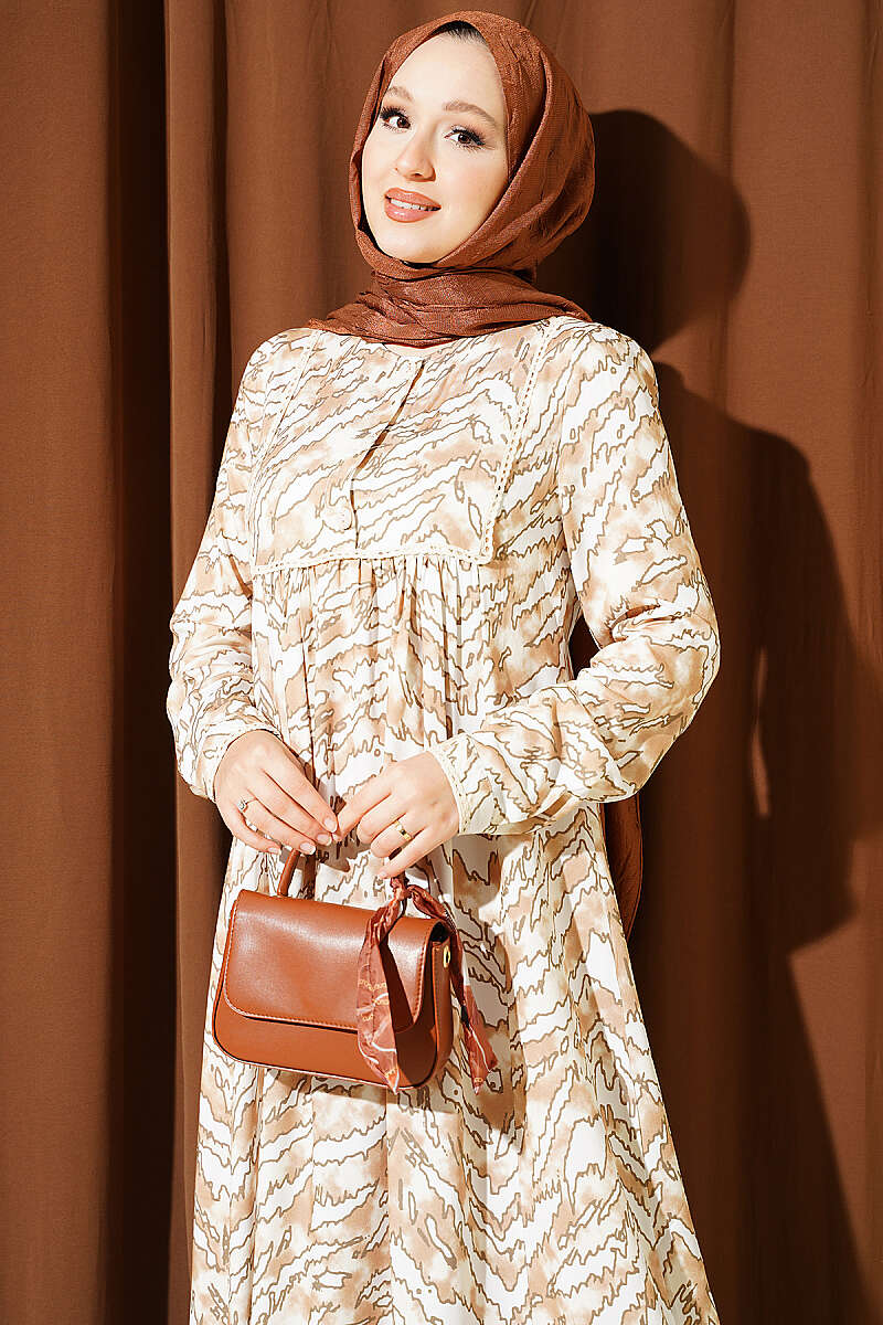 Bell Sleeve Dress with Lace Bodice and Waistband Beige – Bild 2
