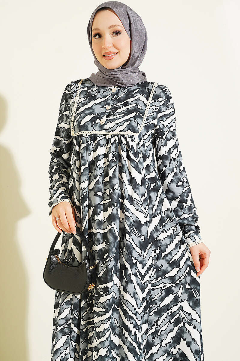 Bell Sleeve Dress with Lace Bodice and Waistband Black - Image 2