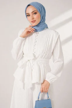 Vista alternativa de Belted Skirt Set Ecru