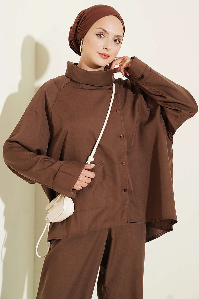 Cross-Front Buttoned Two-Piece Set Brown – Image 2
